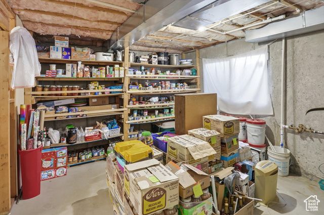 324 E 1325 N, Layton, UT 84041