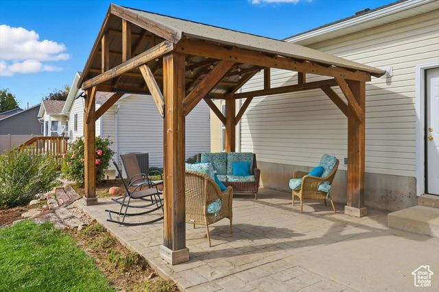 324 E 1325 N, Layton, UT 84041