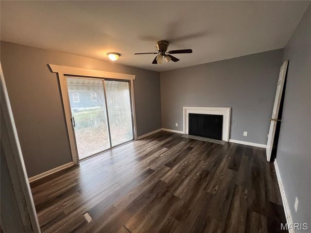 17 Lamar Drive, St Louis, MO 63136