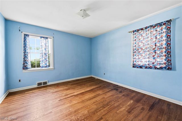 29002 Foxboro Street, Willowick, OH 44095