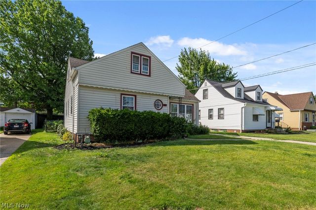 29002 Foxboro Street, Willowick, OH 44095