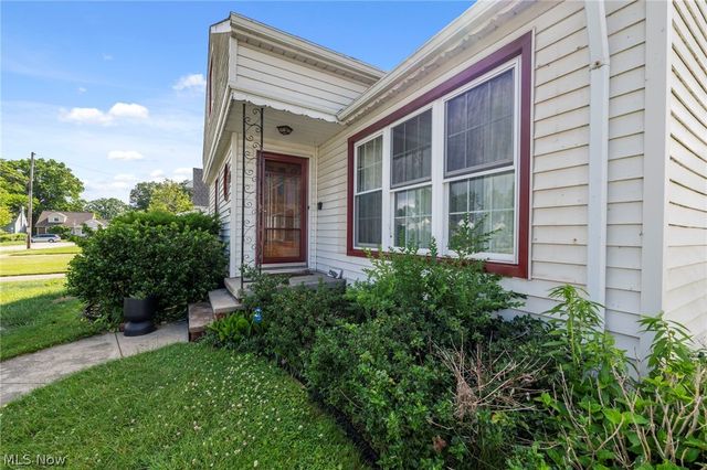 29002 Foxboro Street, Willowick, OH 44095