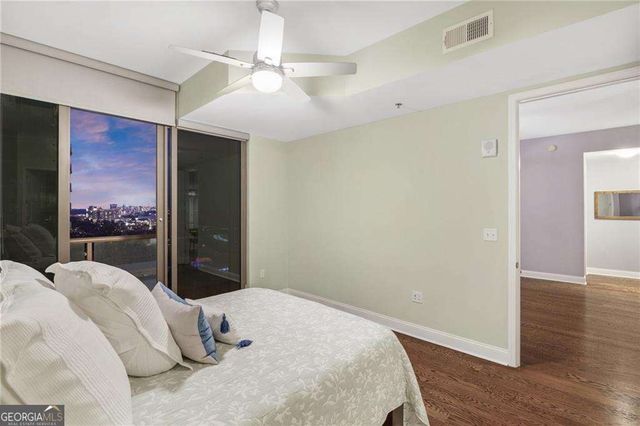 270 17th Street NW 2210, Atlanta, GA 30363