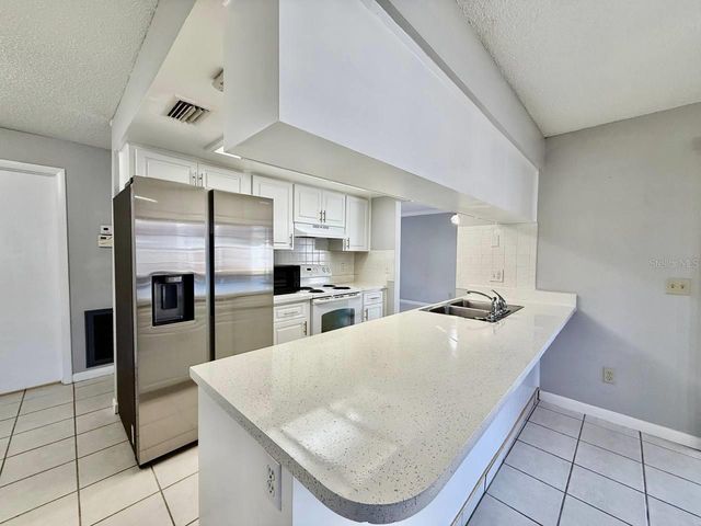 4223 SUMMERDALE DRIVE, Tampa, FL 33624