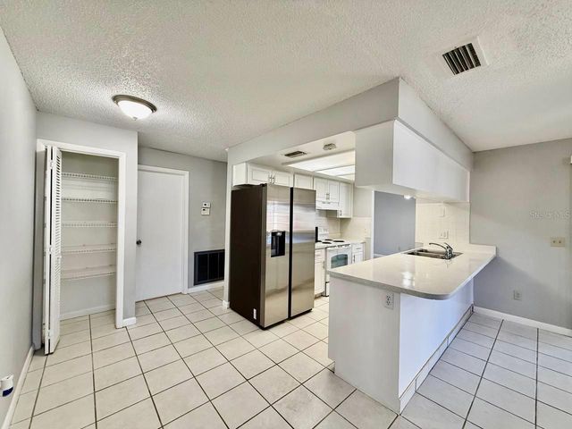 4223 SUMMERDALE DRIVE, Tampa, FL 33624