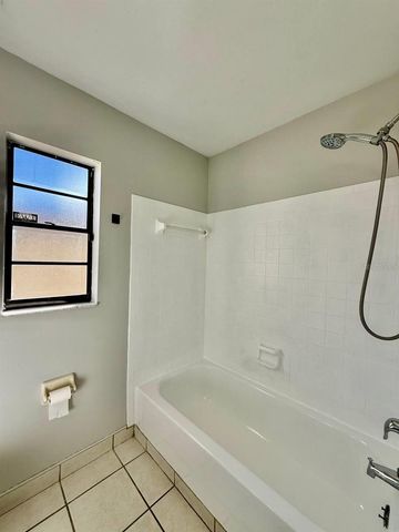 4223 SUMMERDALE DRIVE, Tampa, FL 33624