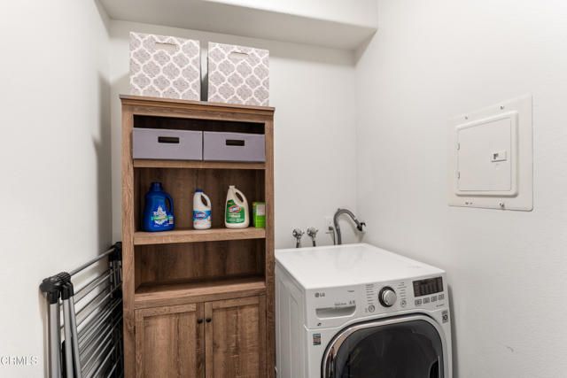 436 Poli Street 404, Ventura, CA 93001