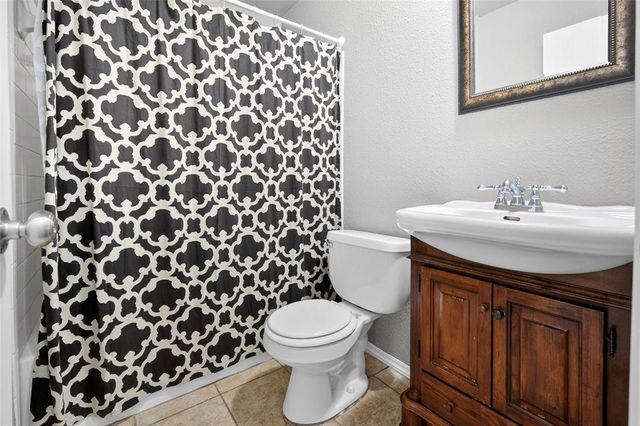 2905 Kathy Lane, Edmond, OK 73034