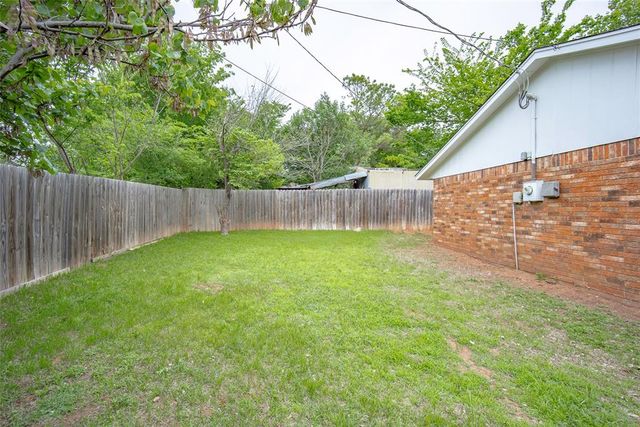 2905 Kathy Lane, Edmond, OK 73034