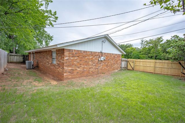 2905 Kathy Lane, Edmond, OK 73034