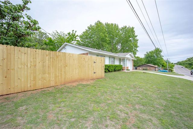 2905 Kathy Lane, Edmond, OK 73034