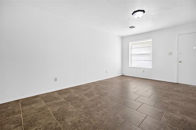 2905 Kathy Lane, Edmond, OK 73034