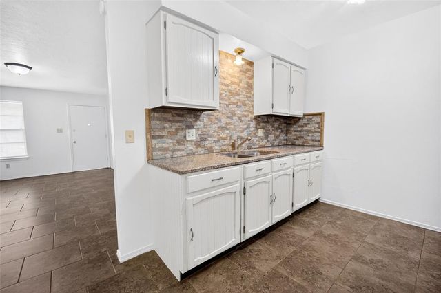 2905 Kathy Lane, Edmond, OK 73034