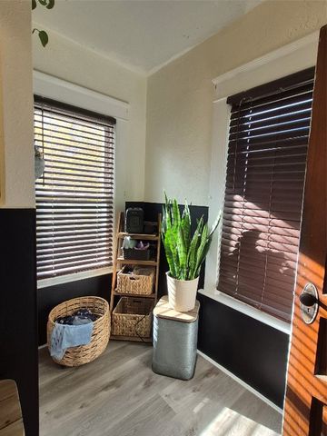 712 STATE Street, Meadville, PA 16335