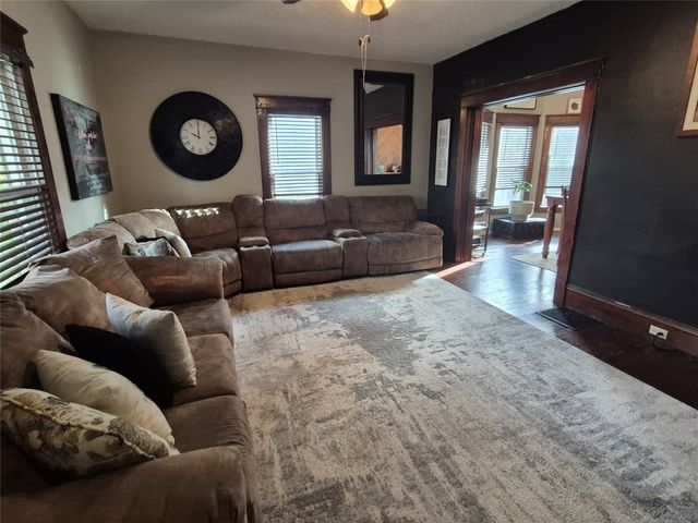 712 STATE Street, Meadville, PA 16335