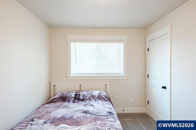 1443 45th Av, Sweet Home, OR 97386