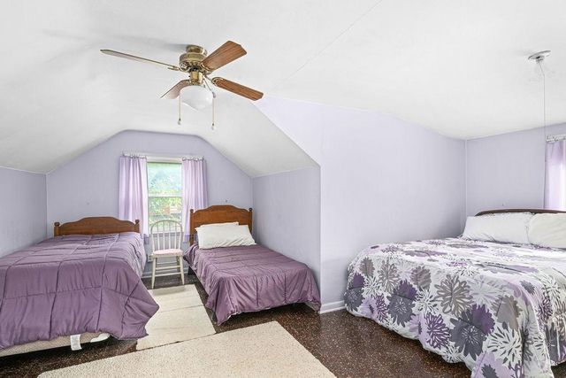 206 E Gilead Street, Duluth, MN 55811