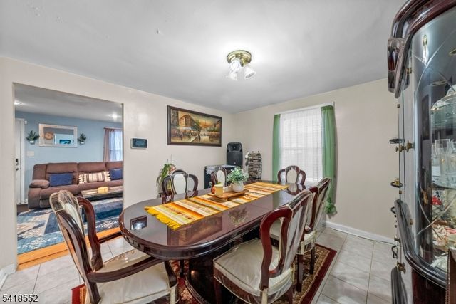 335 Glendale Rd, North Plainfield Boro, NJ 07063