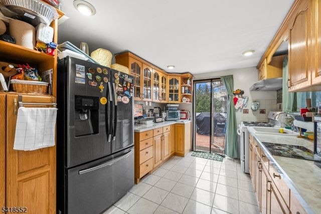 335 Glendale Rd, North Plainfield Boro, NJ 07063