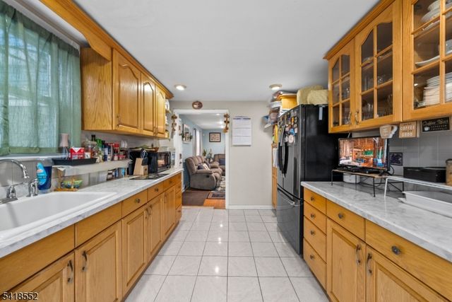 335 Glendale Rd, North Plainfield Boro, NJ 07063