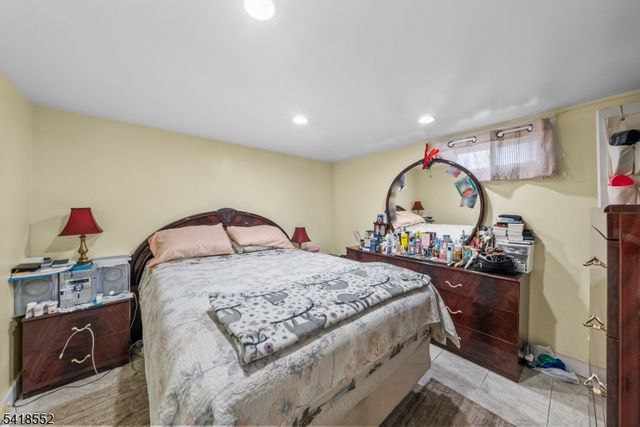 335 Glendale Rd, North Plainfield Boro, NJ 07063