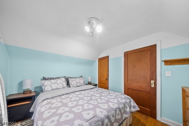 335 Glendale Rd, North Plainfield Boro, NJ 07063
