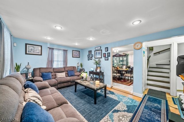 335 Glendale Rd, North Plainfield Boro, NJ 07063