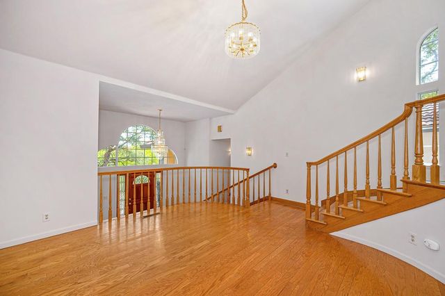 2072 Moonstone Cir, El Dorado Hills, CA 95762