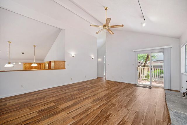 2072 Moonstone Cir, El Dorado Hills, CA 95762