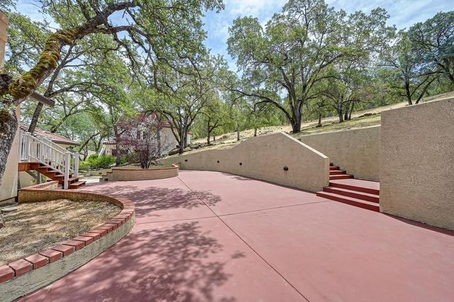 2072 Moonstone Cir, El Dorado Hills, CA 95762