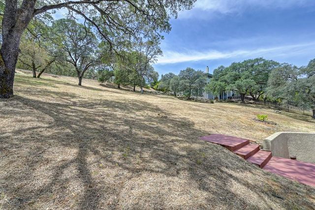 2072 Moonstone Cir, El Dorado Hills, CA 95762