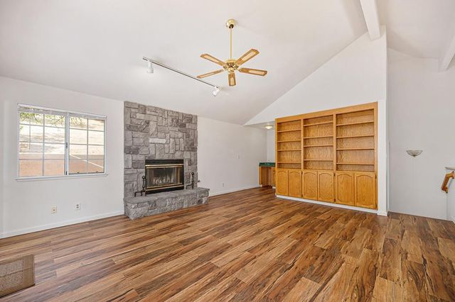2072 Moonstone Cir, El Dorado Hills, CA 95762