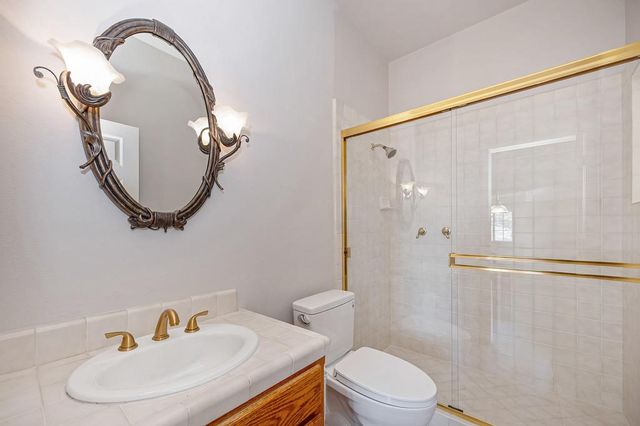 2072 Moonstone Cir, El Dorado Hills, CA 95762