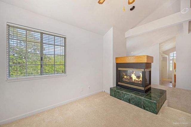 2072 Moonstone Cir, El Dorado Hills, CA 95762