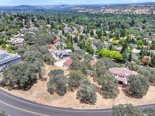 2072 Moonstone Cir, El Dorado Hills, CA 95762
