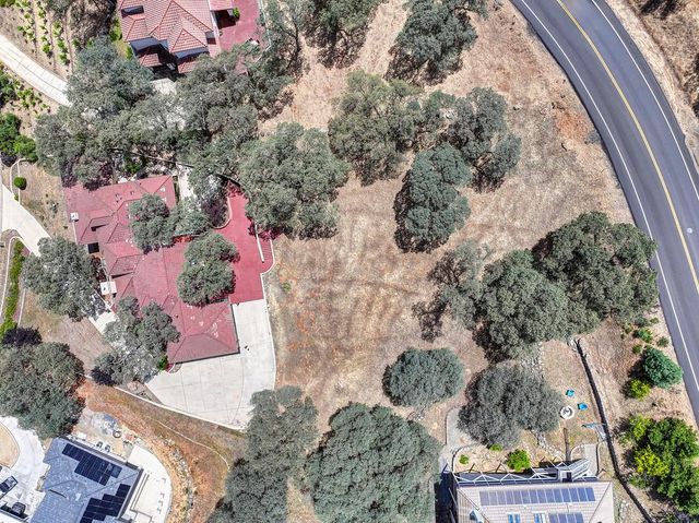 2072 Moonstone Cir, El Dorado Hills, CA 95762