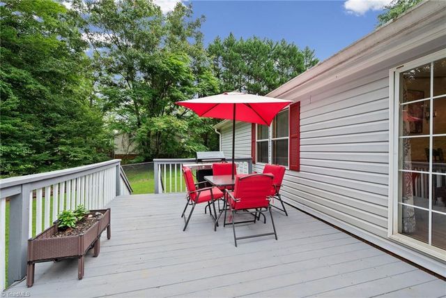 1005 Jessi Court, Yadkinville, NC 27055