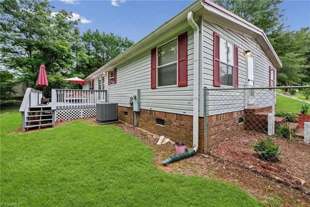 1005 Jessi Court, Yadkinville, NC 27055