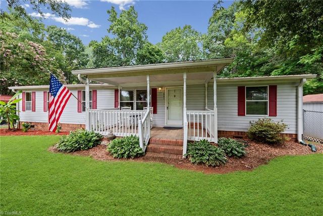 1005 Jessi Court, Yadkinville, NC 27055