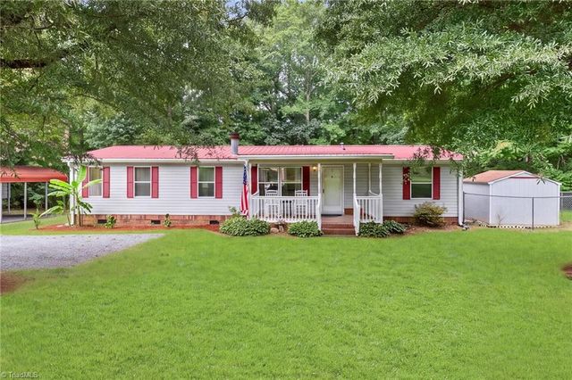 1005 Jessi Court, Yadkinville, NC 27055