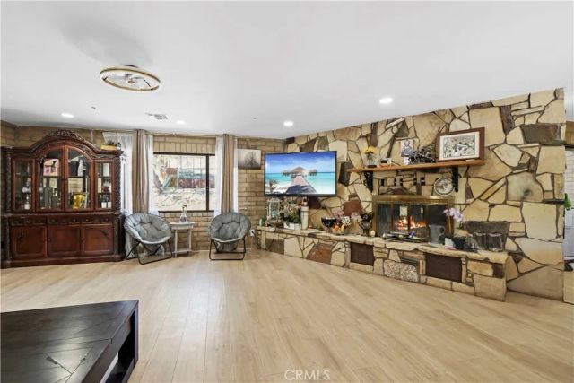 34335 Agua Dulce Canyon Road, Agua Dulce, CA 91390