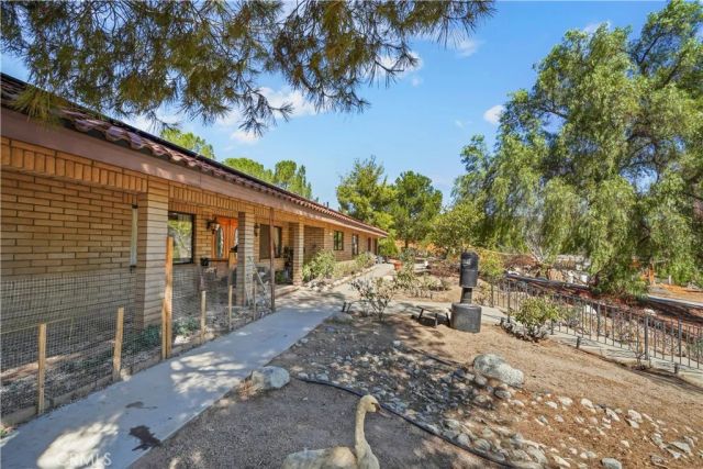34335 Agua Dulce Canyon Road, Agua Dulce, CA 91390
