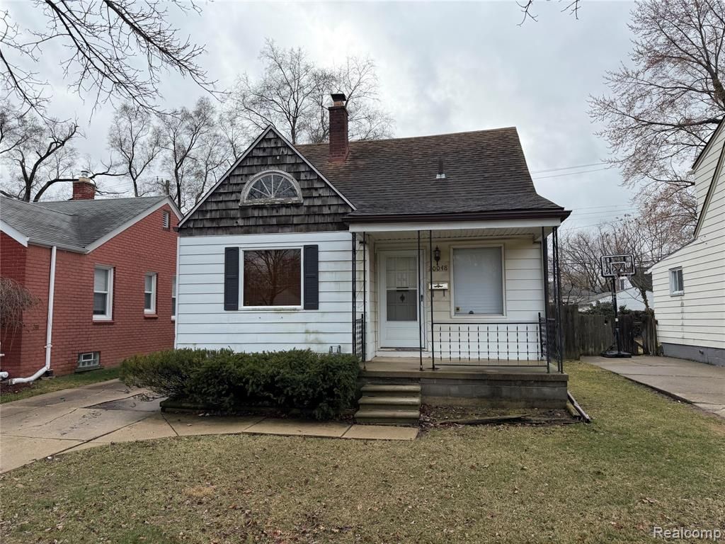 20048 Washtenaw Street, Harper Woods, MI 48225