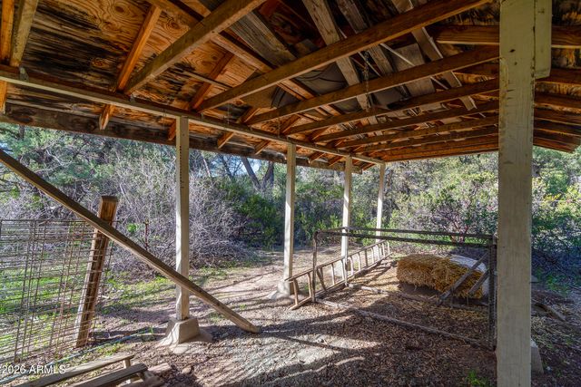 52162 E BLACK JACK Road, Miami, AZ 85539