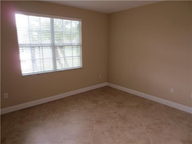 15085 Michelangelo Boulevard 202, Delray Beach, FL 33446