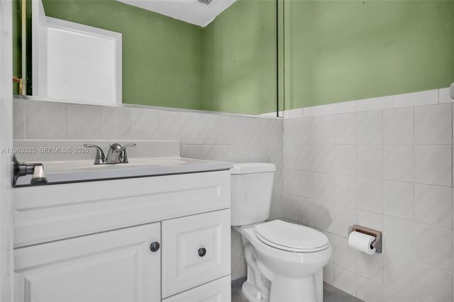 11472 SW 28th Ter, Miami, FL 33165