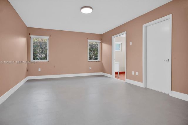 11472 SW 28th Ter, Miami, FL 33165