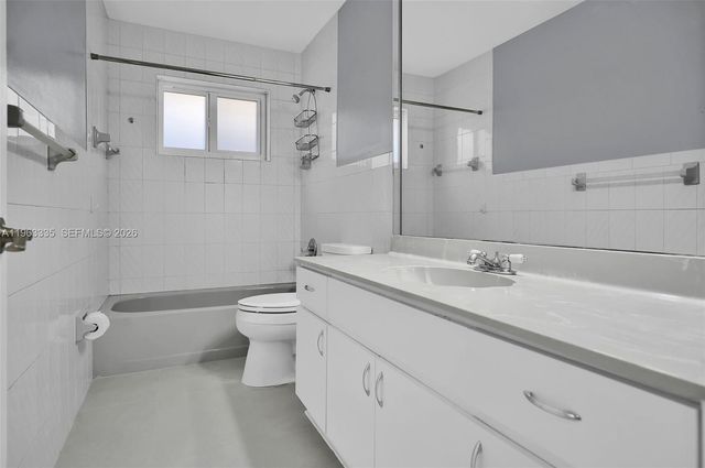 11472 SW 28th Ter, Miami, FL 33165