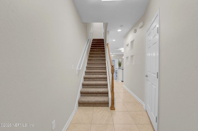 11287 ESTANCIA VILLA Circle 1205, Jacksonville, FL 32246