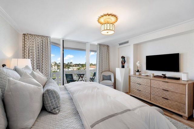 130 Sunrise Avenue 616, Palm Beach, FL 33480